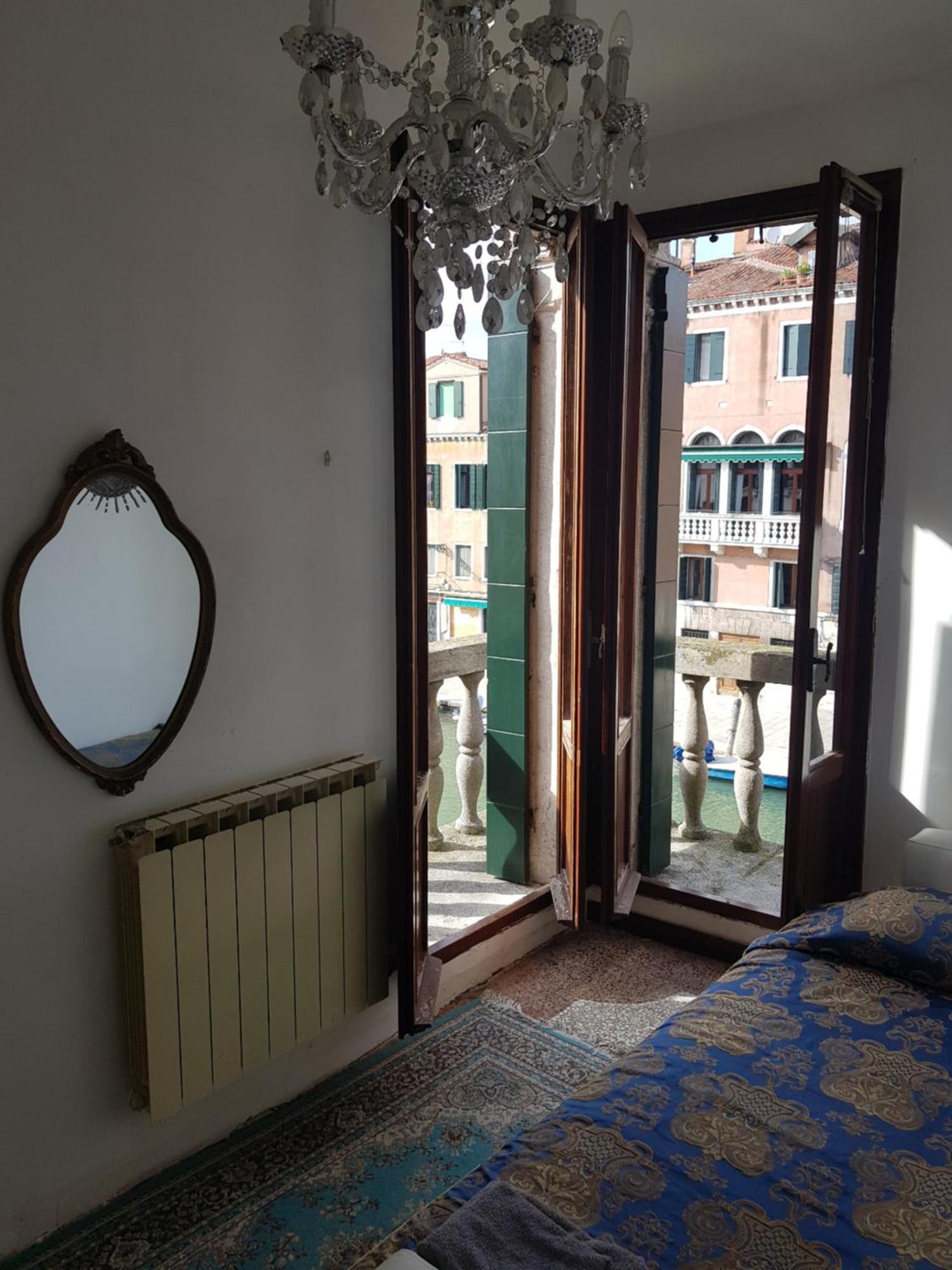 Calle Rielo Great Canal View Venice Room photo